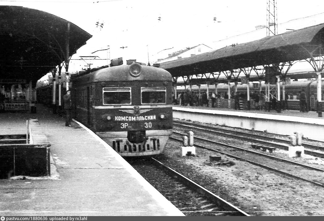 Источник https://pastvu.com/p/1880636