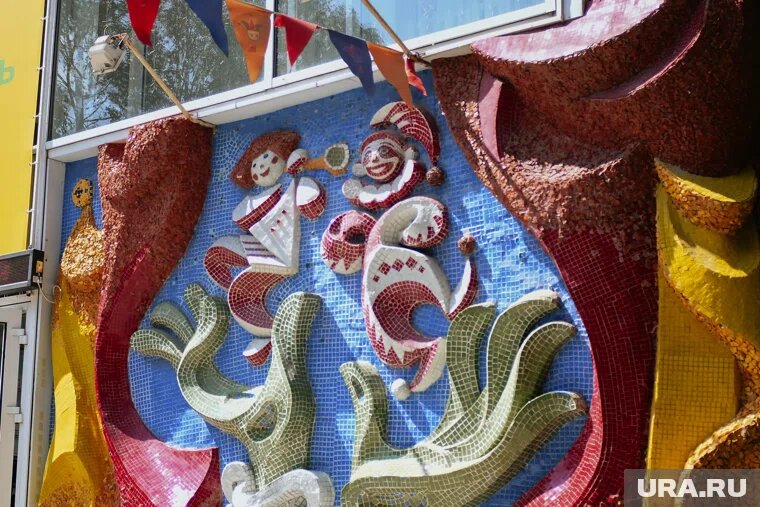 Билеты на премьерные показы спектакля «Идиот» раскупили за несколько дней
Фото: Никита Сабашников © URA.RU