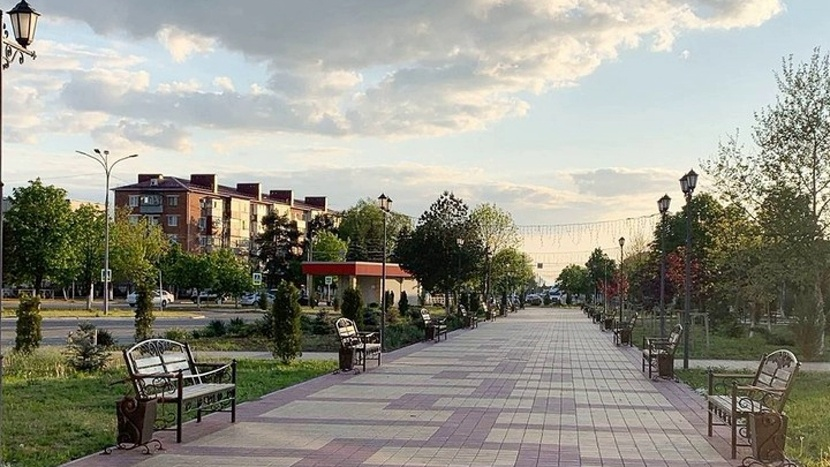 Адыгейск. Фото с сайта https://dzen.ru/a/ZyHMjrk8eyvfUzCD. Взято с Яндекс.Картинки