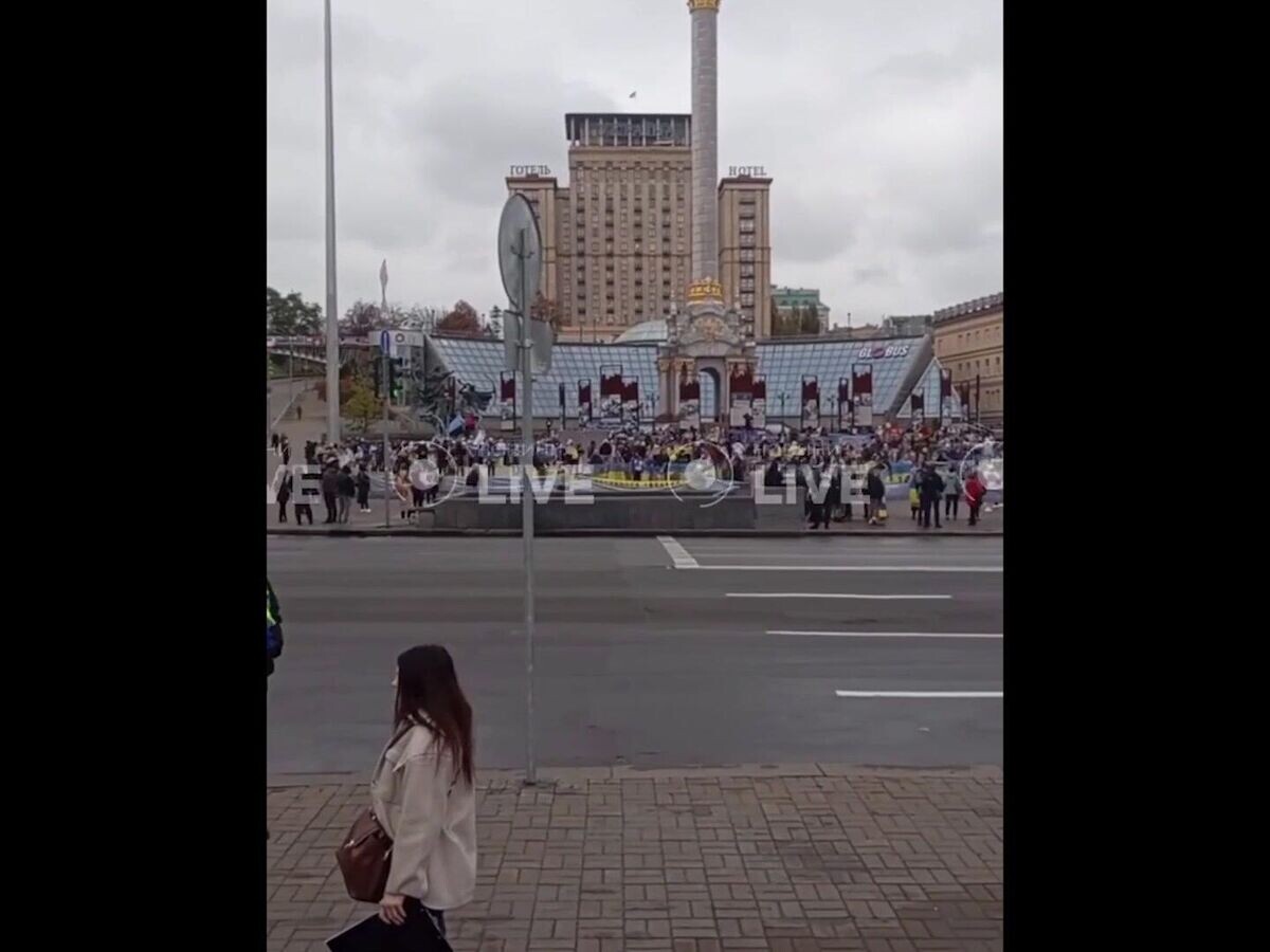   Митинг в Киеве с призывами ускорить поиски пропавших без вести солдат ВСУ © украинские СМИ