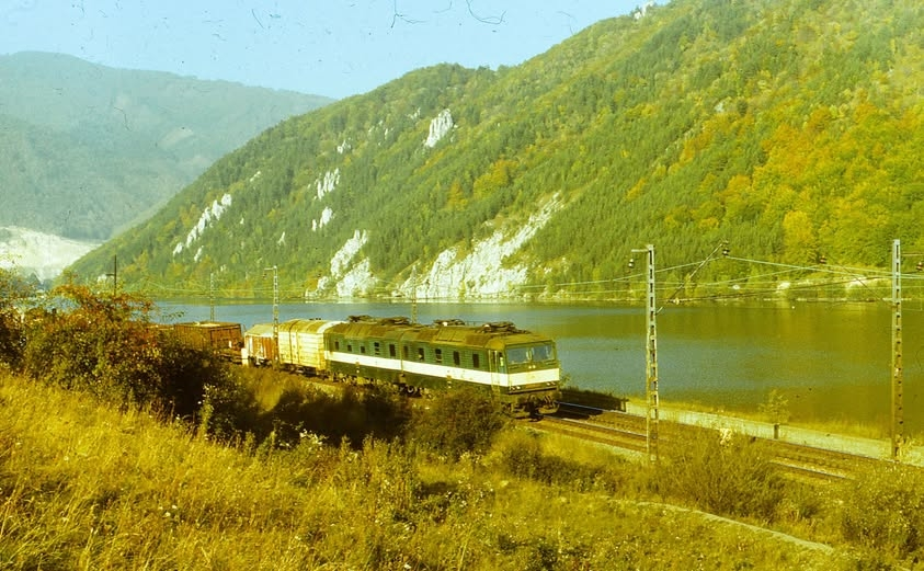 Источник группа "ČSD - Legendy", коллекция Michal Roman 