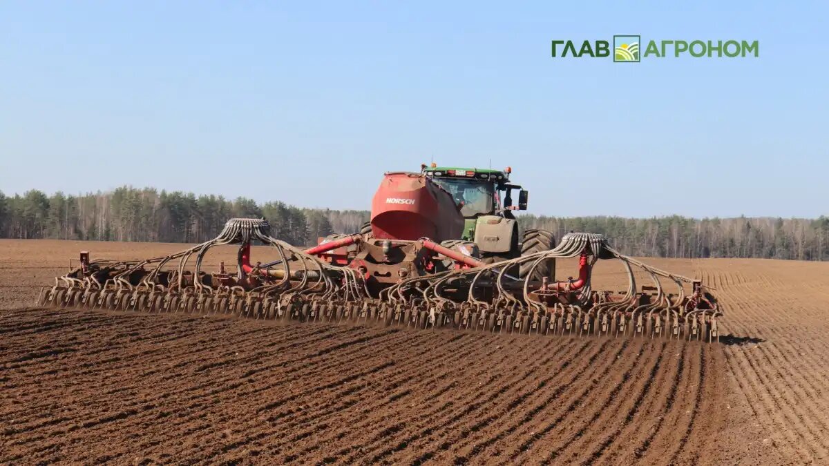 Фото:© Владимир Исаенко / Glavagronom.ru
В Волгоградской области большинство пахотных земель находится в зоне сухих степей и полупустынь
