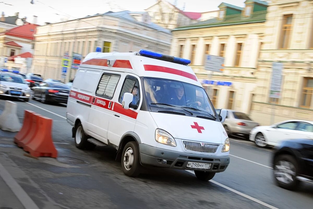    Металлическая деталь отлетела в лицо слесарю на воронежском предприятии