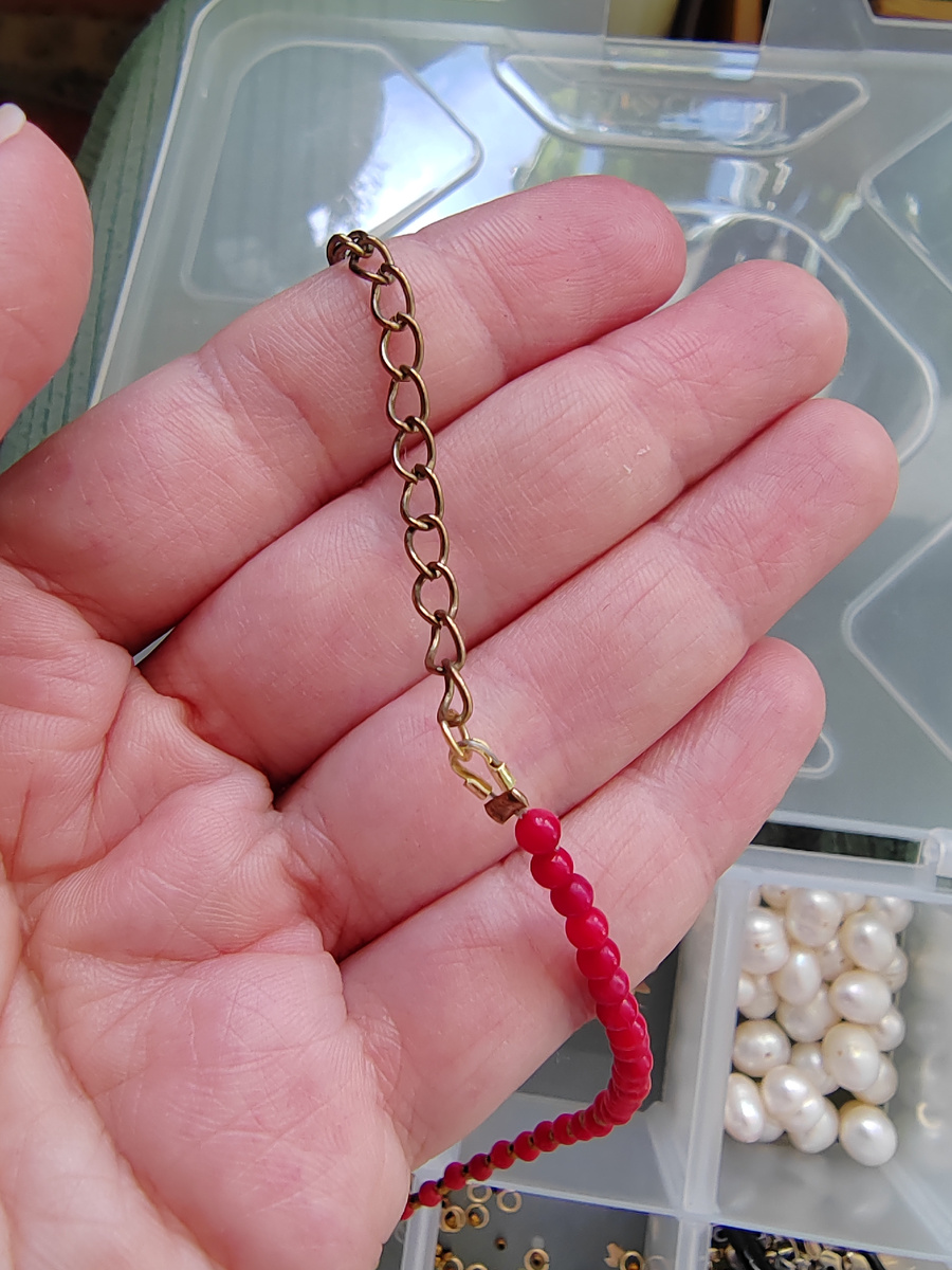 Пример некачественной фурнитуры 