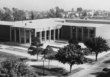 Музыкальный зал Шёнберга, ок. 1955 г.