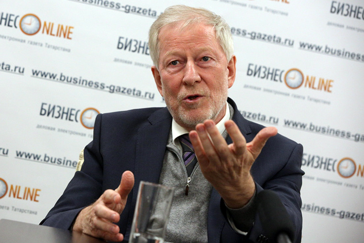    Иван Грачев: «Тема цикличности эволюции — одна из самых главных в экономике».   
Фото: «БИЗНЕС Online»