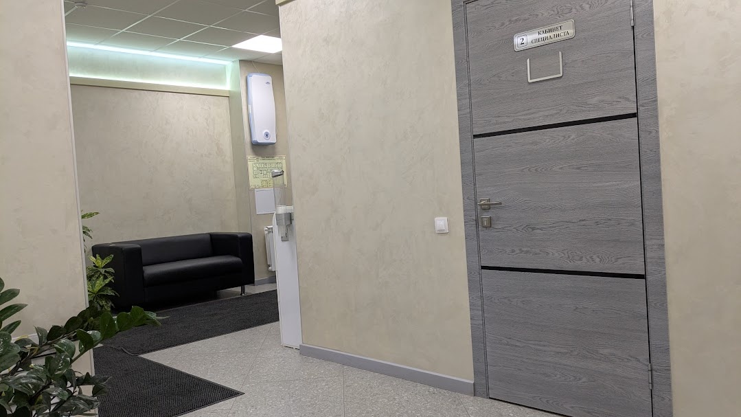 В коридоре клиники ВИП-Мед в Пушкино. Фото автора