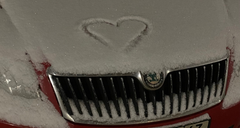    Хитрые водители нашли новый метод прогрева автомобиля зимой – всего за 2 минуты