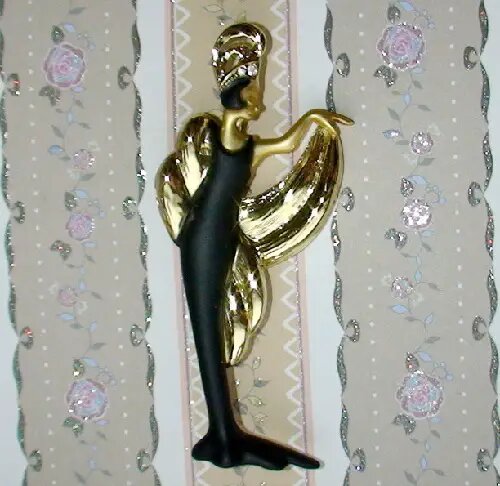 Брошь «Дама на балу» позолоченная, Swarovski, эмаль (AJC США)