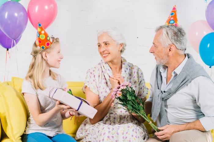 Душевные поздравления с Днём бабушек и дедушек 28 октября. Фото © Freepik 