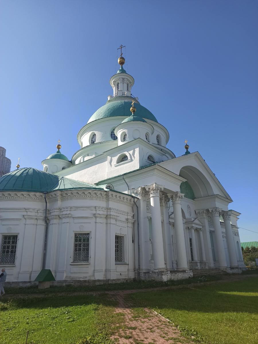 Дмитриевский собор