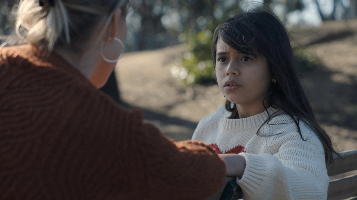 Кадр из фильма "Рука, качающая колыбель"