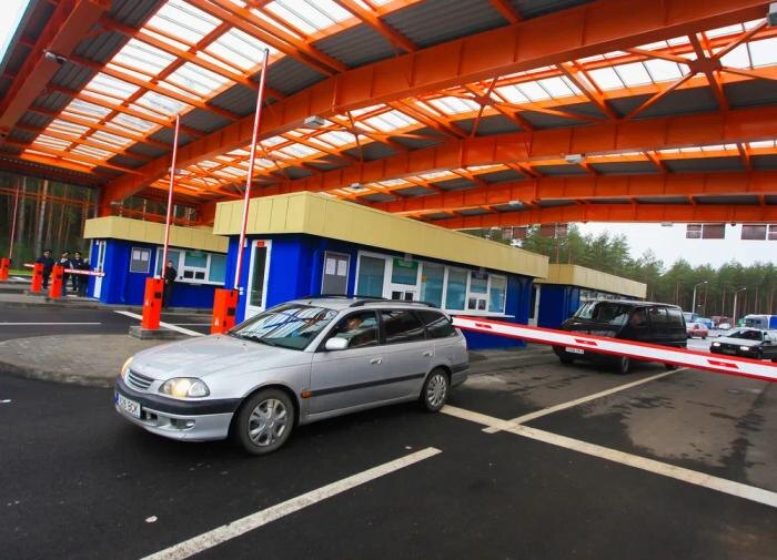 Обложка © Shutterstock / FOTODOM / ASA studio