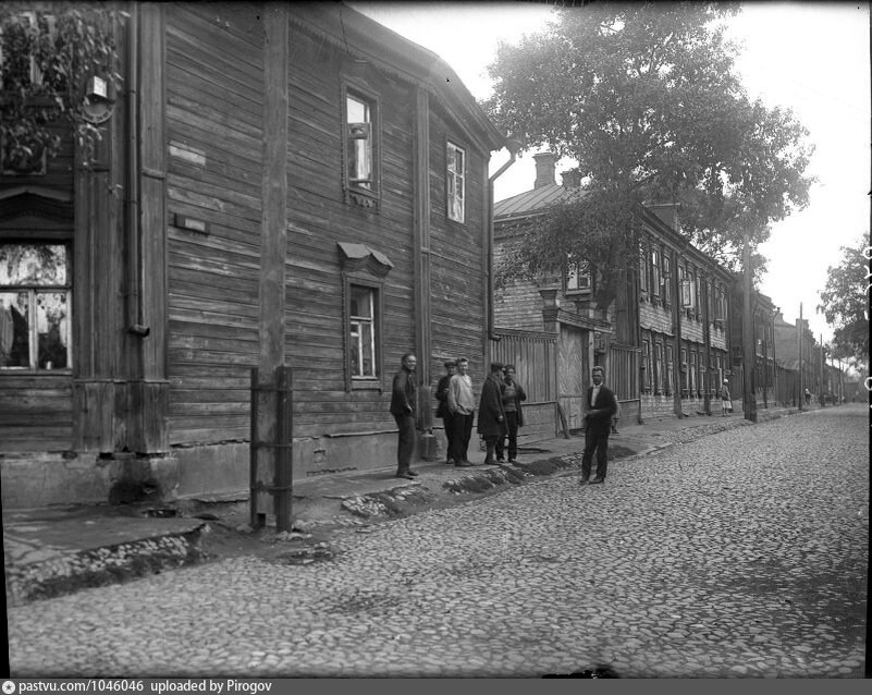 Коломенка - 9-й Рабочий переулок, д. 1, 3, 5, 1932 г. Источник https://pastvu.com/_p/a/7/s/a/7sawktyduj9flytrln.jpg.