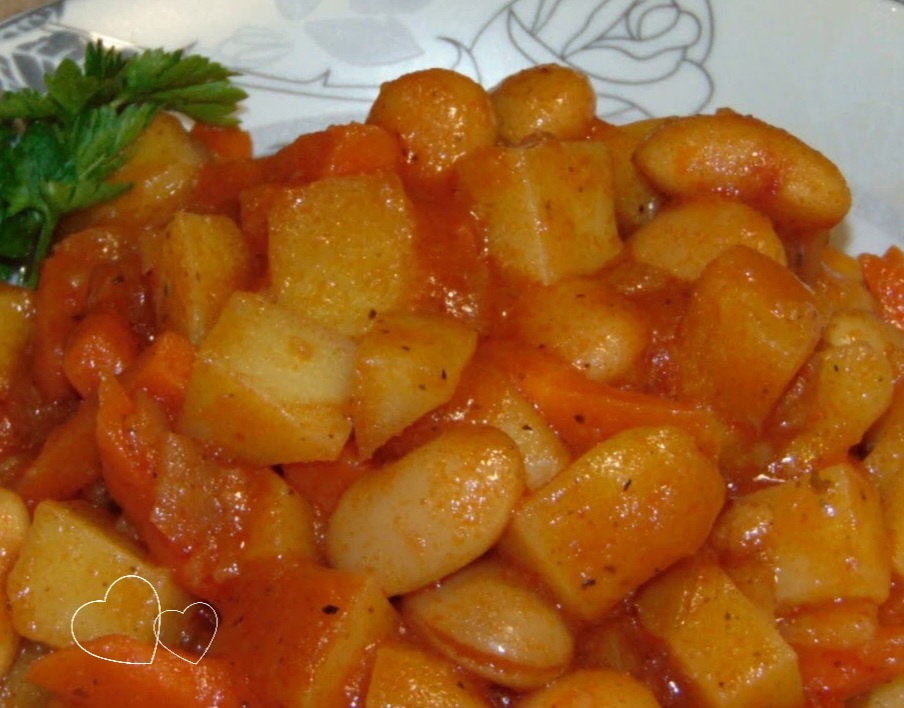 Рагу овощное с картофелем и фасолью