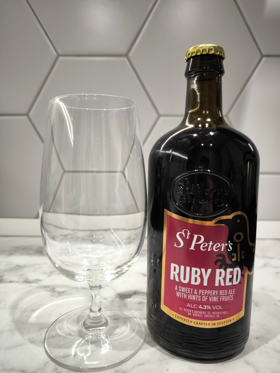 Пиво "St. Peter's Ruby Red Ale" (Рубиновый Красный Эль) из Великобритании