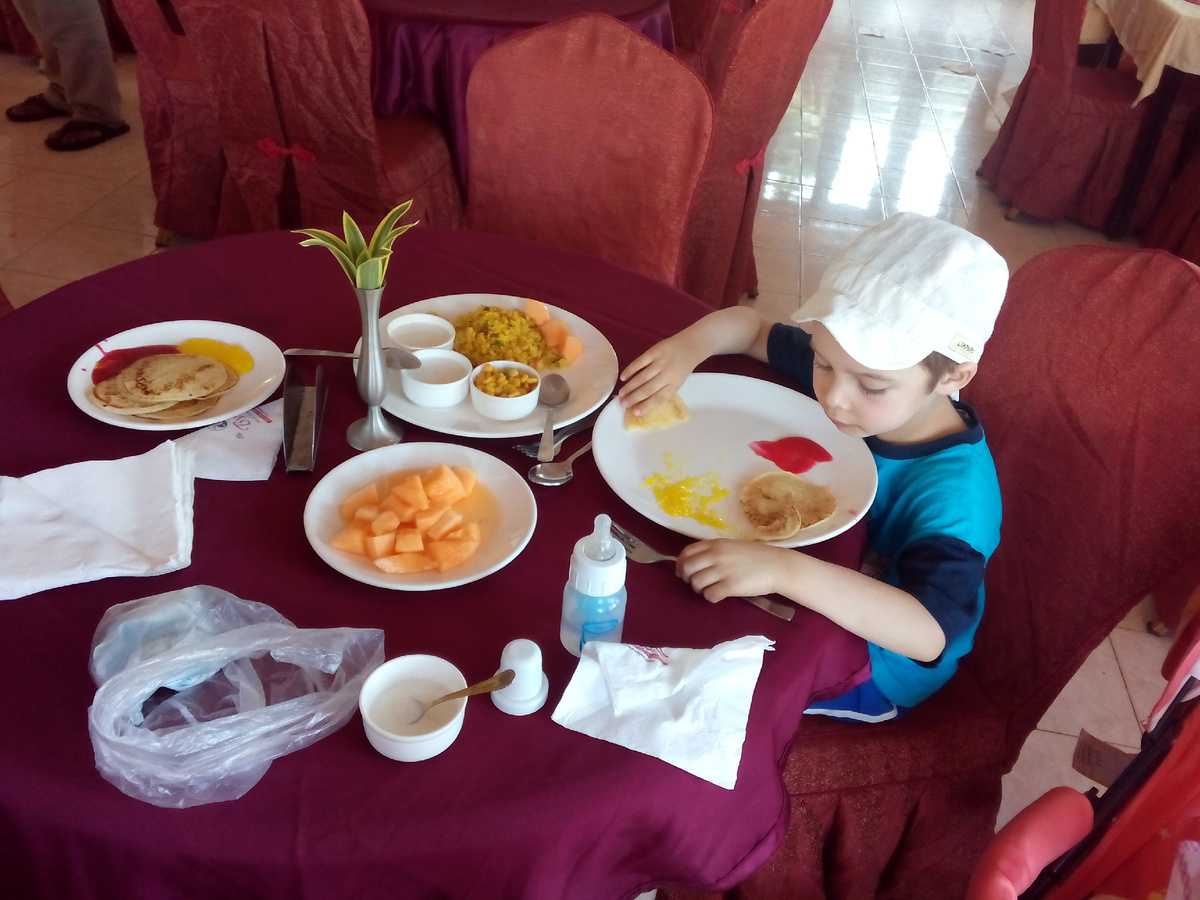 Довольно скудный завтрак в отеле