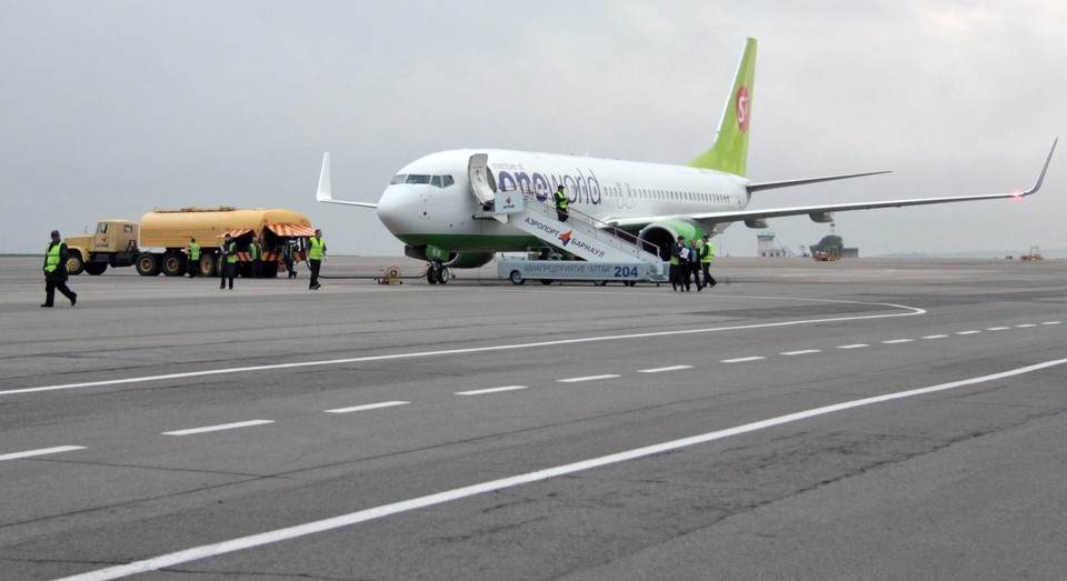    Самолеты будут летать по 24 направлениям Олег УКЛАДОВ