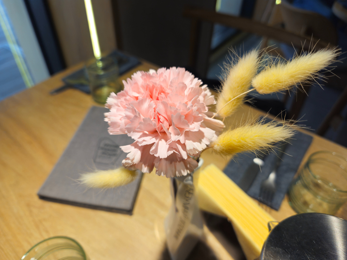 Цветок. Фото: Марина Н. Макарова, Омск, 25окт25.