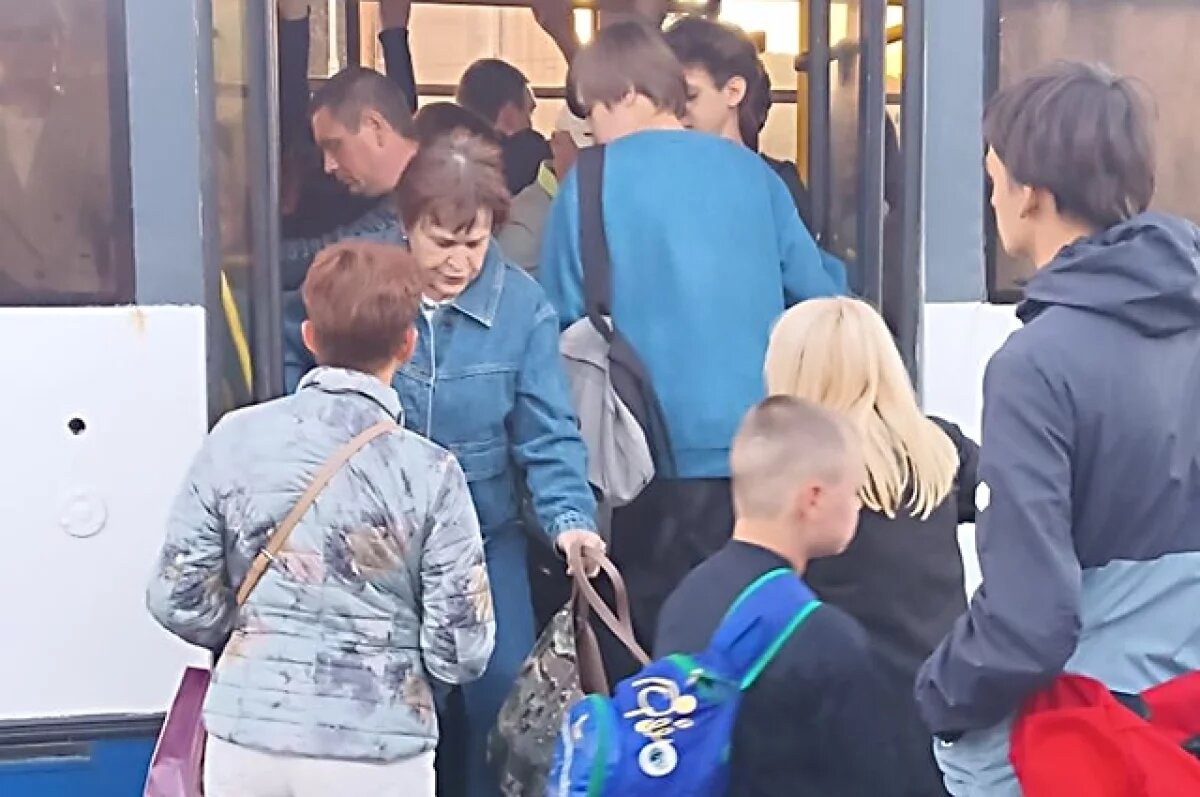    В Калининграде водителям автобусов предлагают платить 150 тысяч