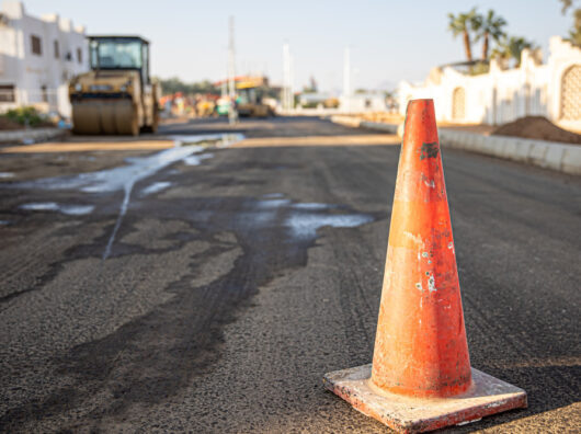    ремонт дорог // фото: Изображение от pvproductions на Freepik