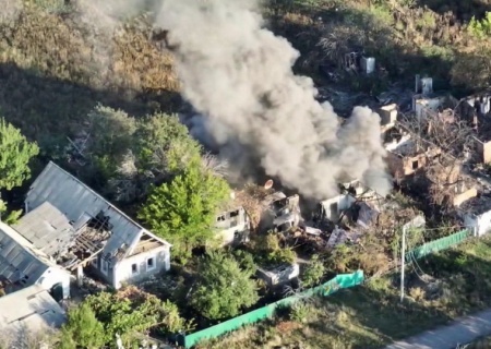    Российские войска близки к освобождению Красноармейска. «Азов» отказался заходить в город