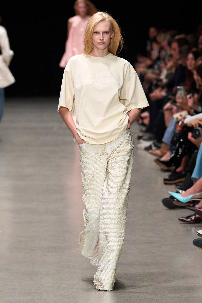 Stella McCartney Spring 2026 Ready-To-Wear