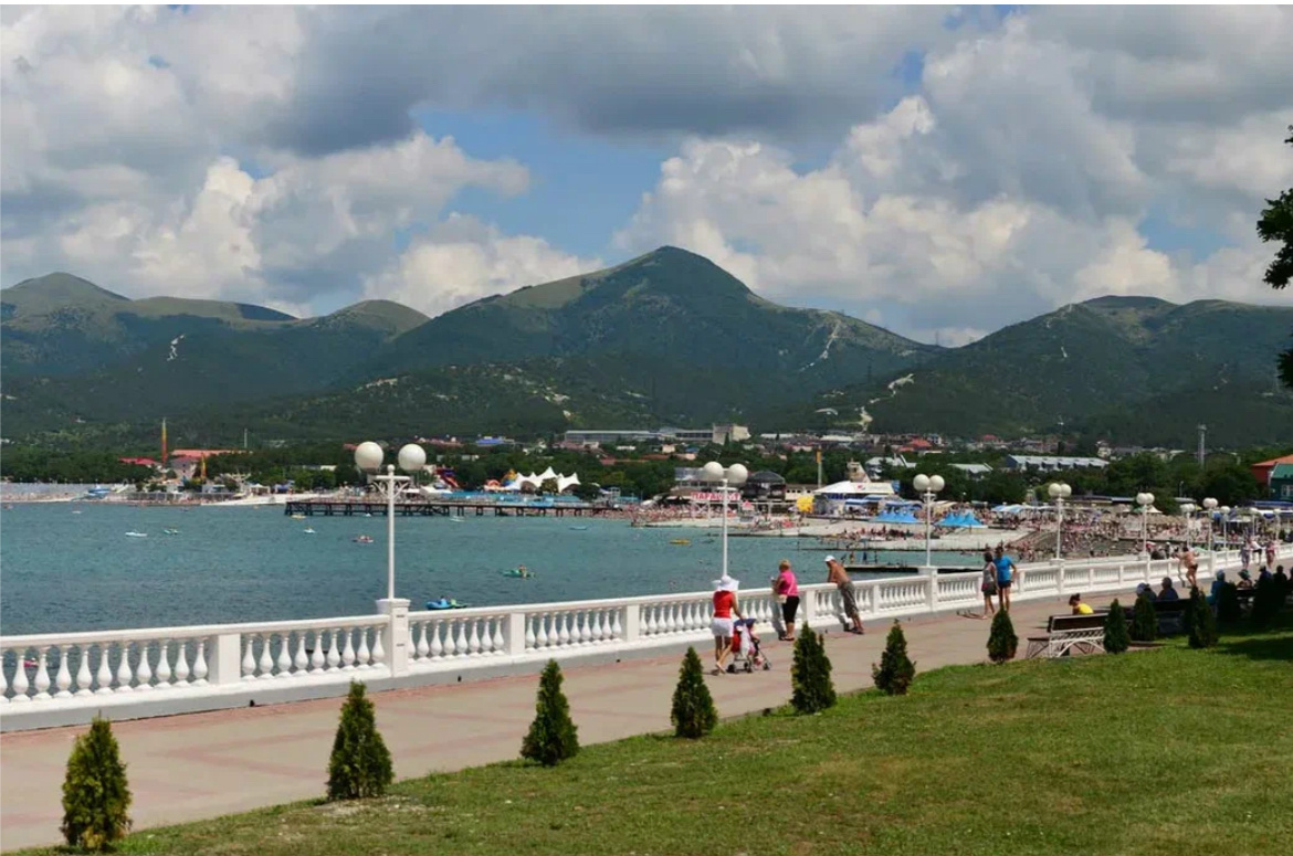 Посёлок Кабардинка 