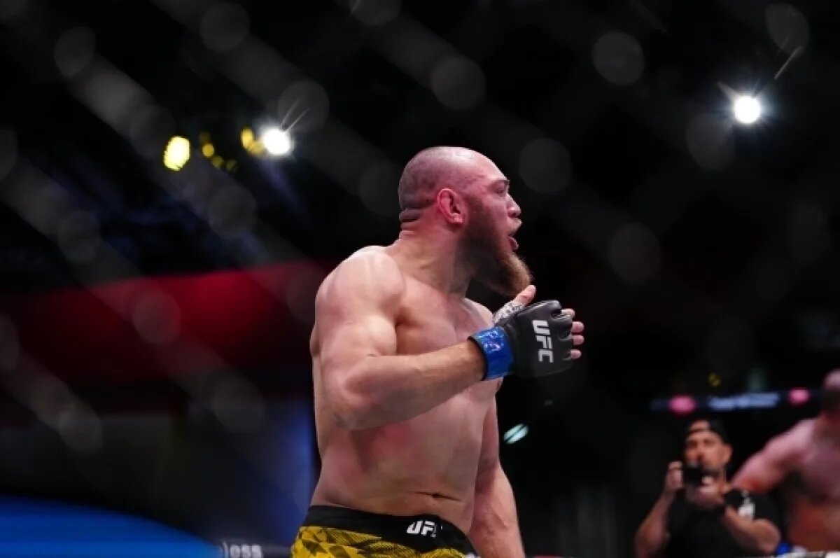    Бразильский боец UFC Уокер назвал себя настоящим русским мужиком