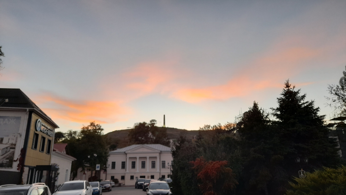 Небо над Митридатом