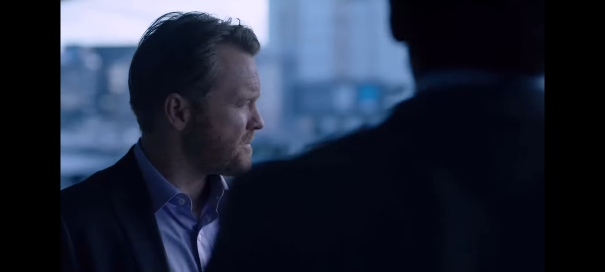 Кадр из сериала. 