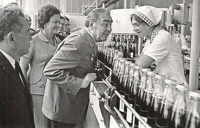 На заводе Пепси