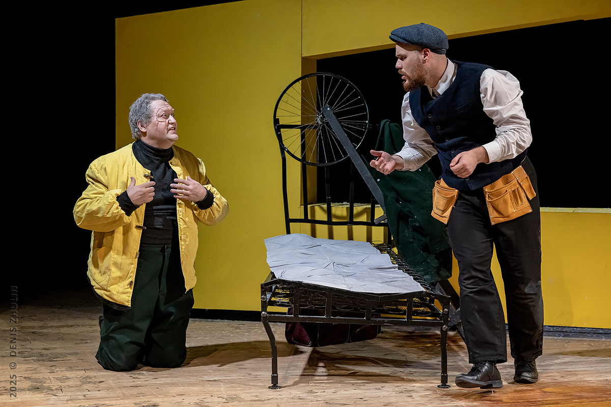 «Сторож» - спектакль Городского драматического театра «Поиск» (Лесосибирск) в рамках Фестиваля «Уроки режиссуры». Фоторепортаж Дениса Жулина