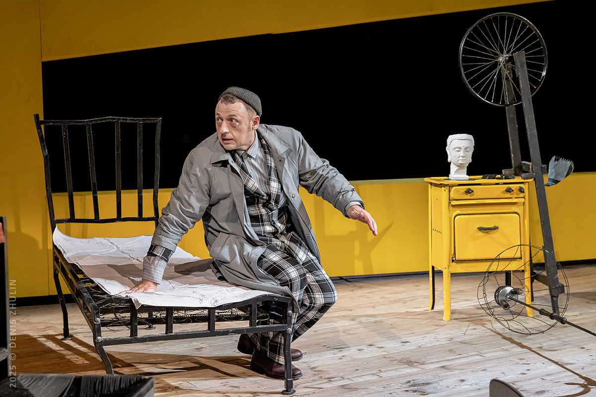 «Сторож» - спектакль Городского драматического театра «Поиск» (Лесосибирск) в рамках Фестиваля «Уроки режиссуры». Фоторепортаж Дениса Жулина