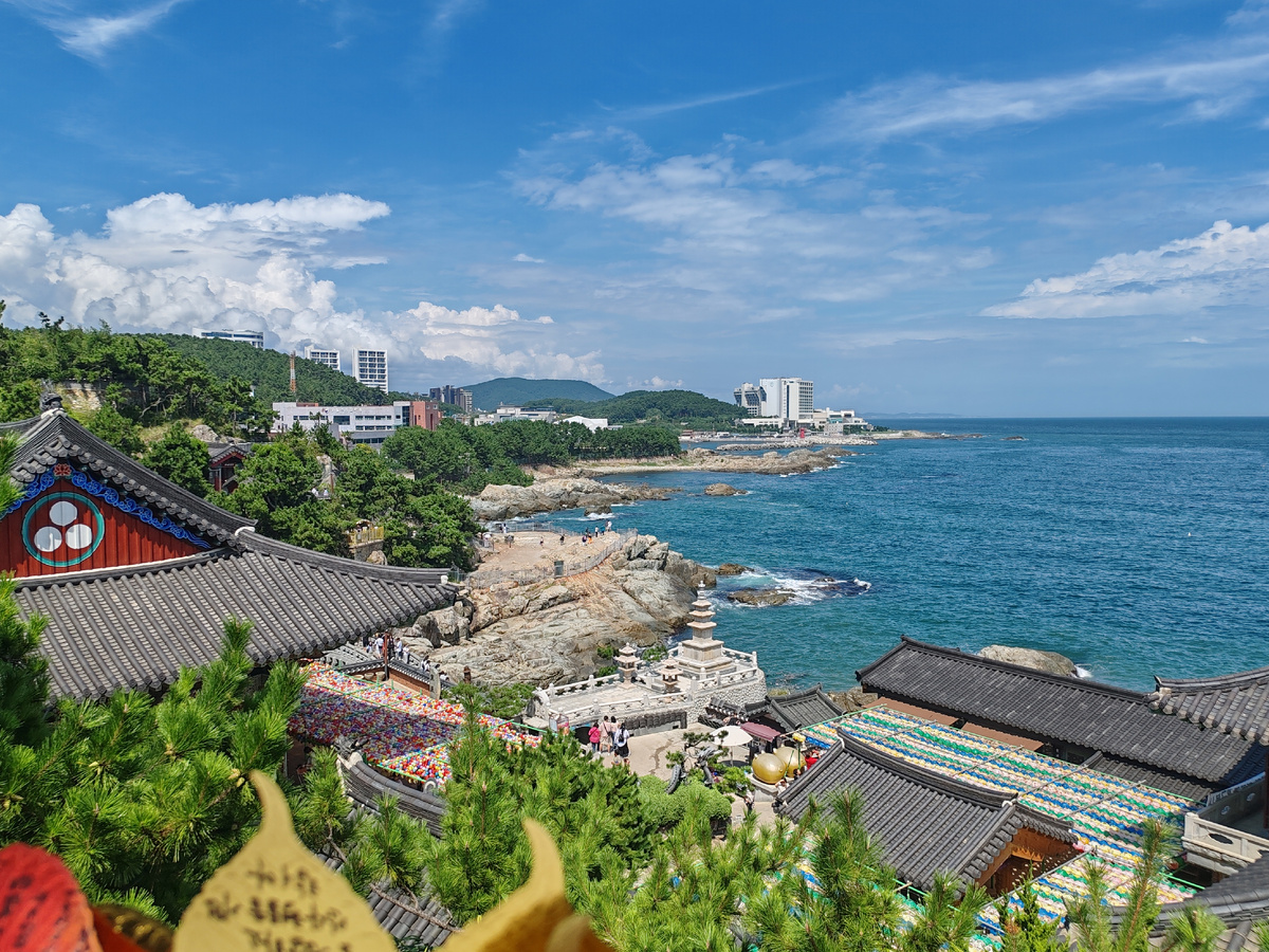 Хэдон Ёнгунса (해동 용궁사) — буддийский храм в Пусане. Фото автора