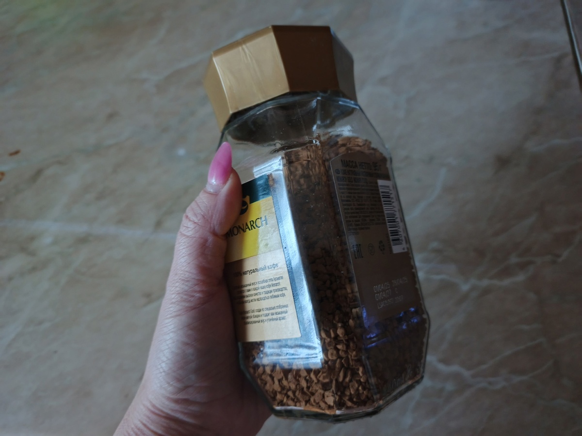    Банки из-под кофе теперь не выкидываю: здорово выручают в хозяйстве