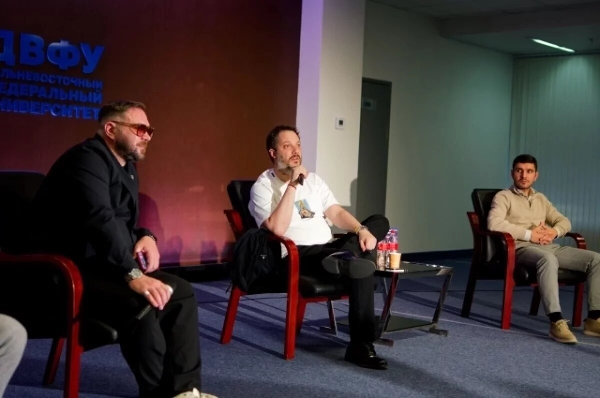    Известный писатель Александр Цыпкин прочитал в ДВФУ уникальную лекцию