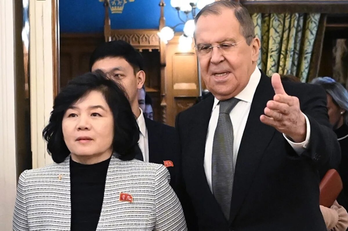    ЦТАК: глава МИД КНДР посетит Россию и Белоруссию