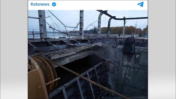    Повреждённая дамба. Скриншот с ТГ-канала Александра Коца