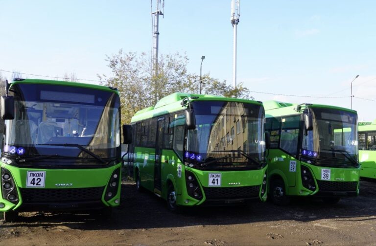    В Оренбурге прибыли 35 новых автобусов «СИМАЗ» Оренбуржье