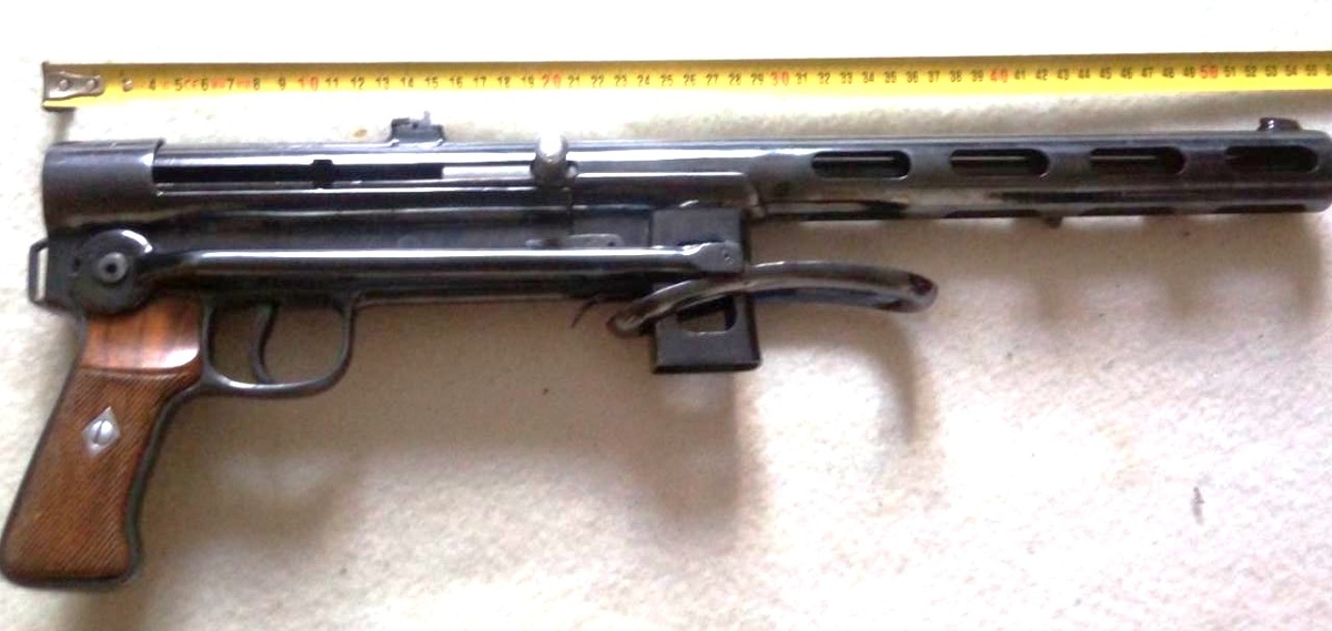 ПДМ со сложенным прикладом.