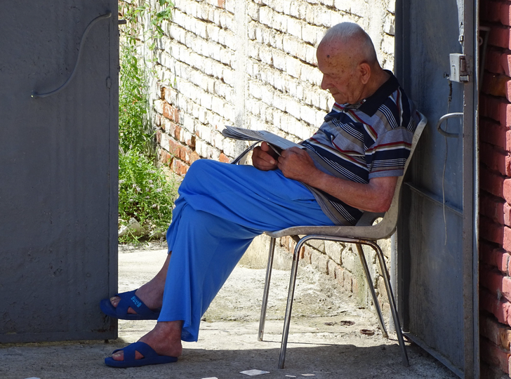 Признание о том, что чрезмерная забота о родителях не всегда делает счастливым