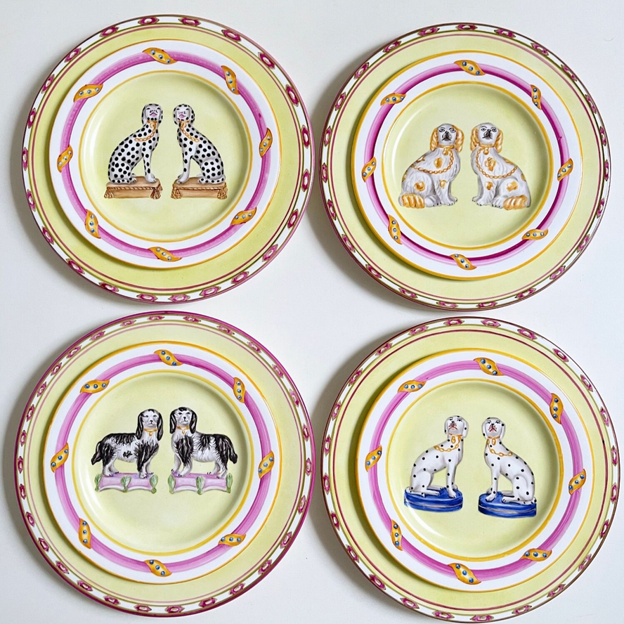 Статуэтки в виде пары собак