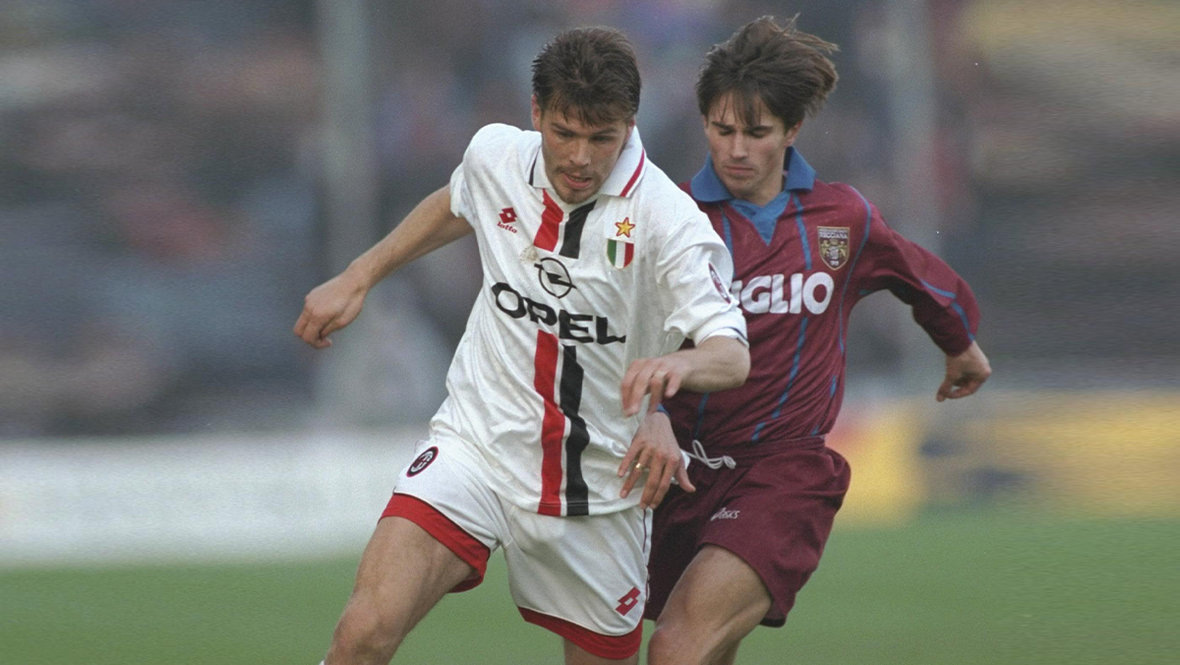    Звонимир Бобан и Игорь Симутенков. Getty Images