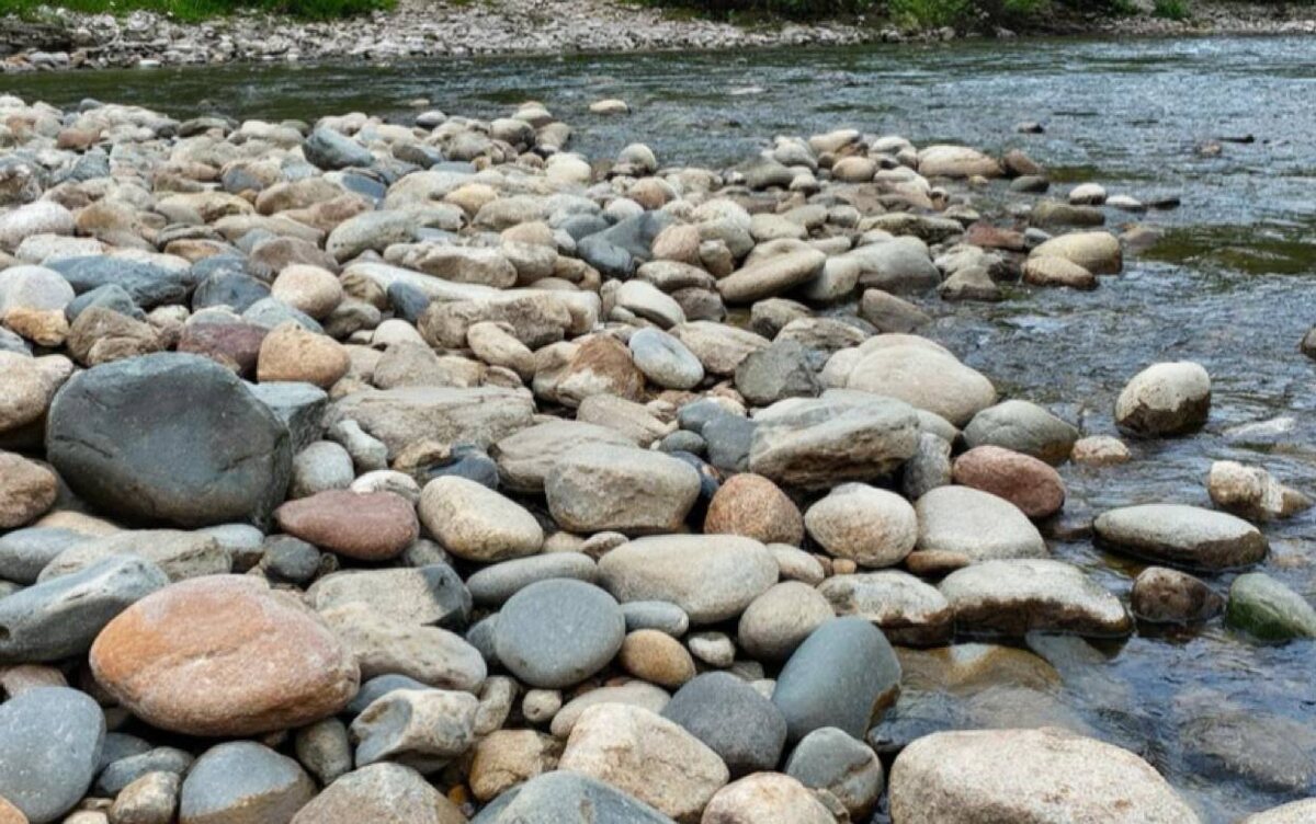    Гороскоп по дате рождения на день – 27 октября: Овнам стоит обратить внимание на неожиданные повороты в общении, а Тельцам – на новые возможности