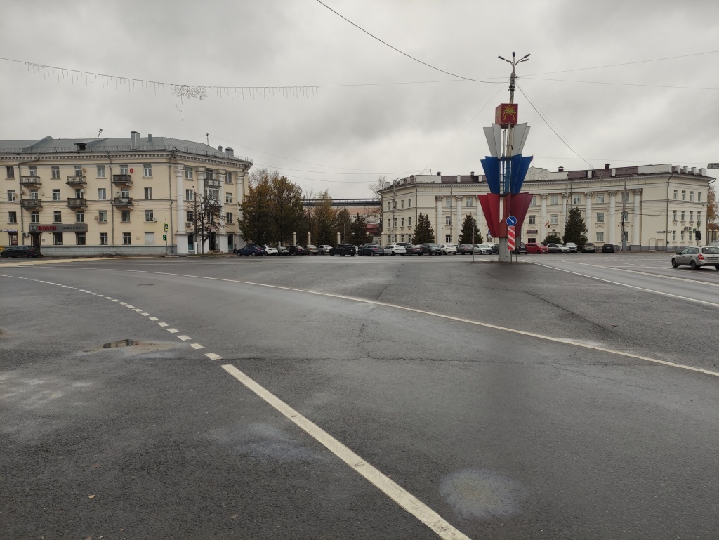 Прогулки с Павлом Ивановым: Площадь Гагарина