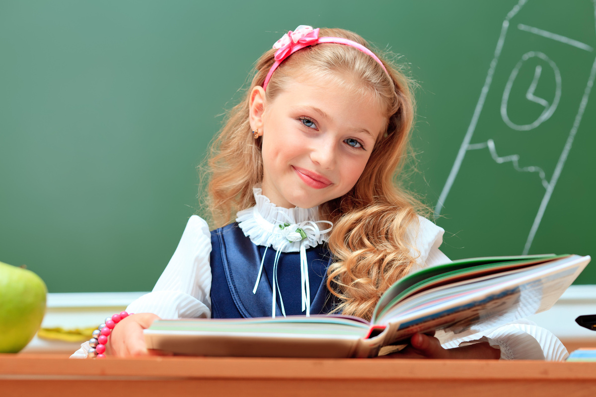 Фотография с сайта: https://www.culture.ru/events/788378/igrovaya-programma-a-nu-ka-devchonki