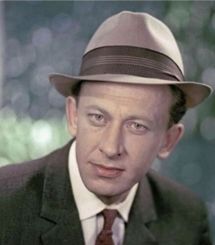  Евгений Евстигнеев(1926-1992)