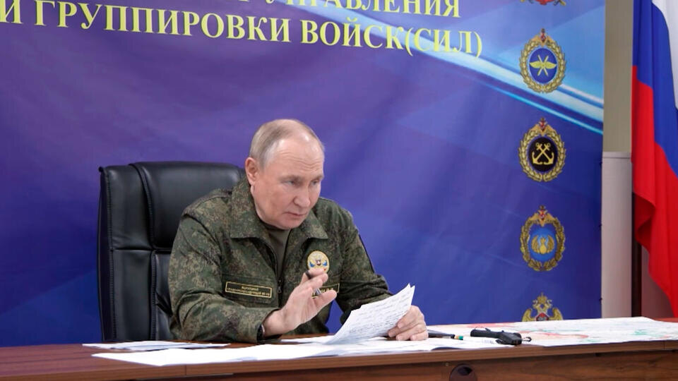     Путин провел совещание с начальником Генштаба Герасимовым: главное Пресс-служба Президента РФ