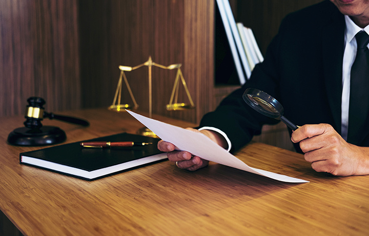 Что делать, если ваш оппонент в суде представил фальшивое доказательство